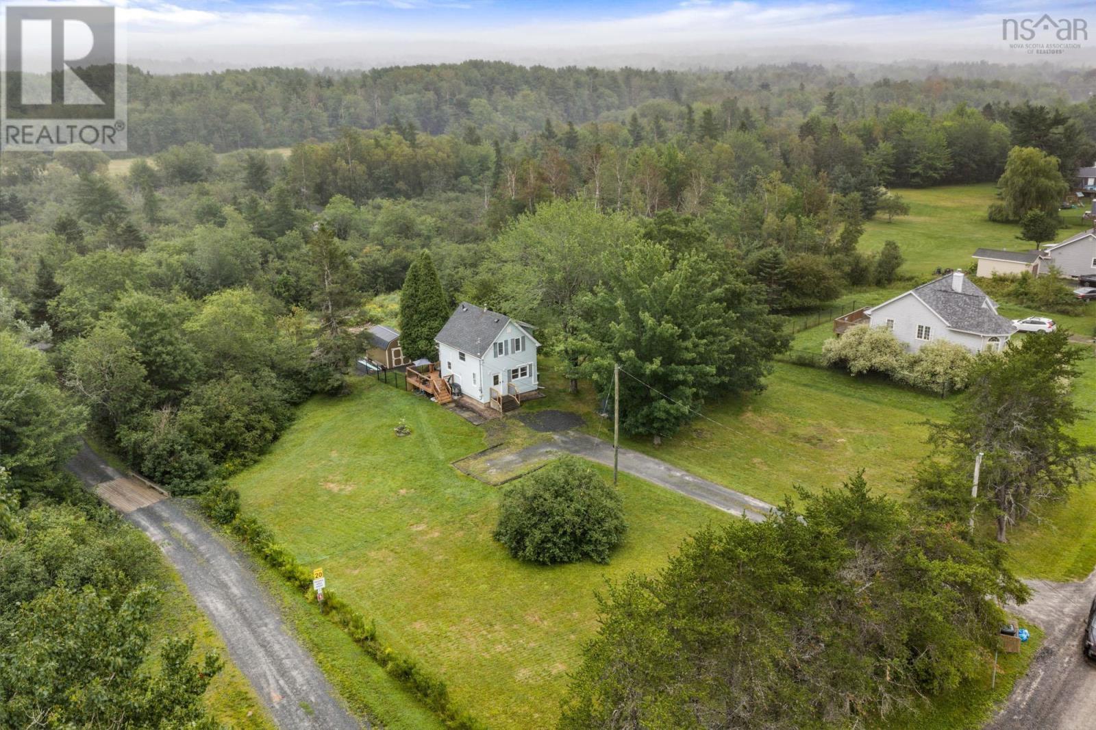 65 Green Road Property Photo 33