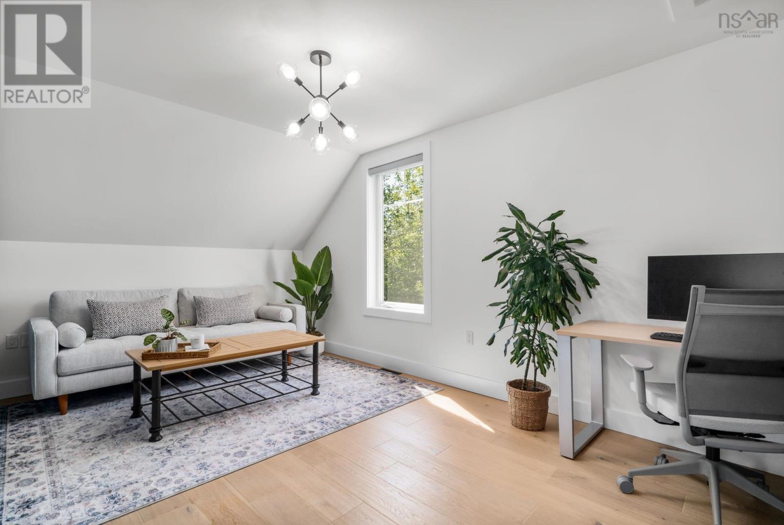 3 Fiddlehead Property Photo 31