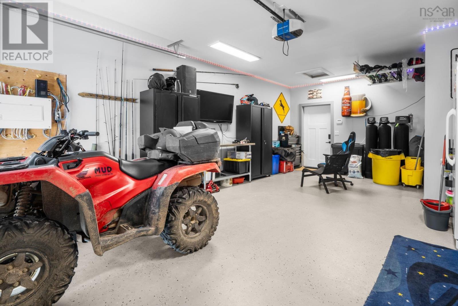 3 Fiddlehead Property Photo 37