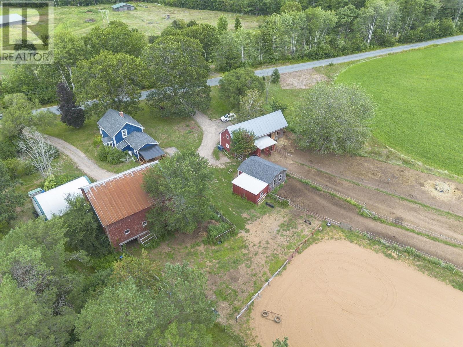 1022 Ward Road Property Photo 9