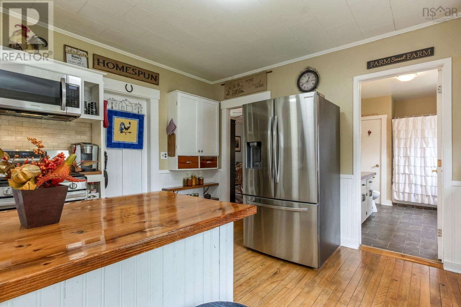 1022 Ward Road Property Photo 17