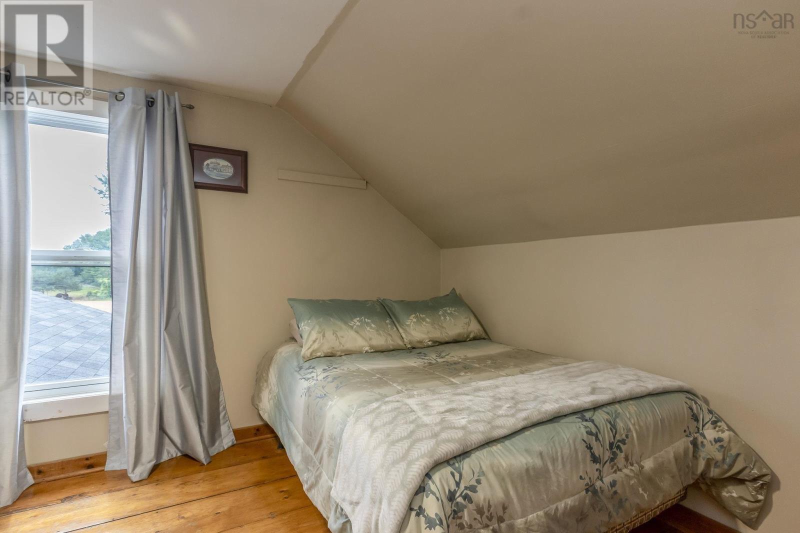 1022 Ward Road Property Photo 35