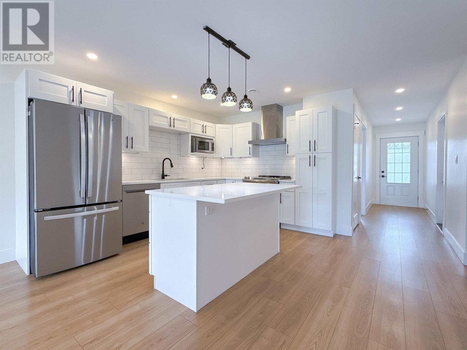 180 Stanmol Drive Property Photo 2