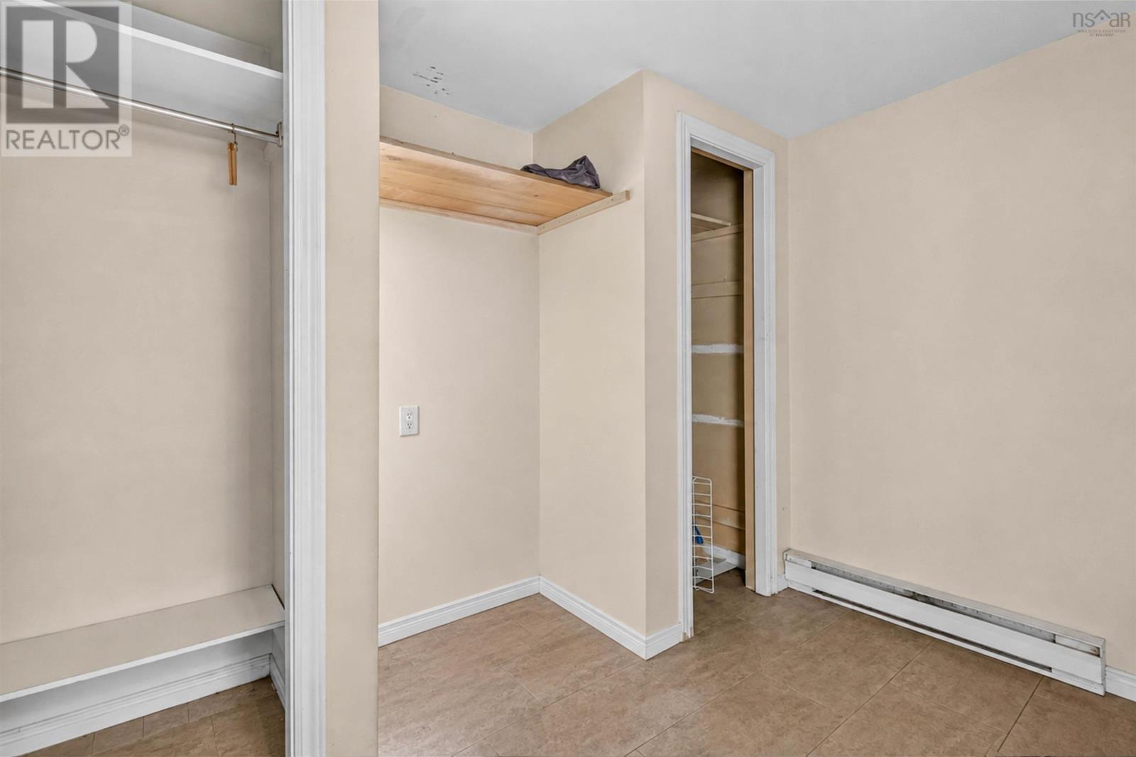 25 Third Street Property Photo 18