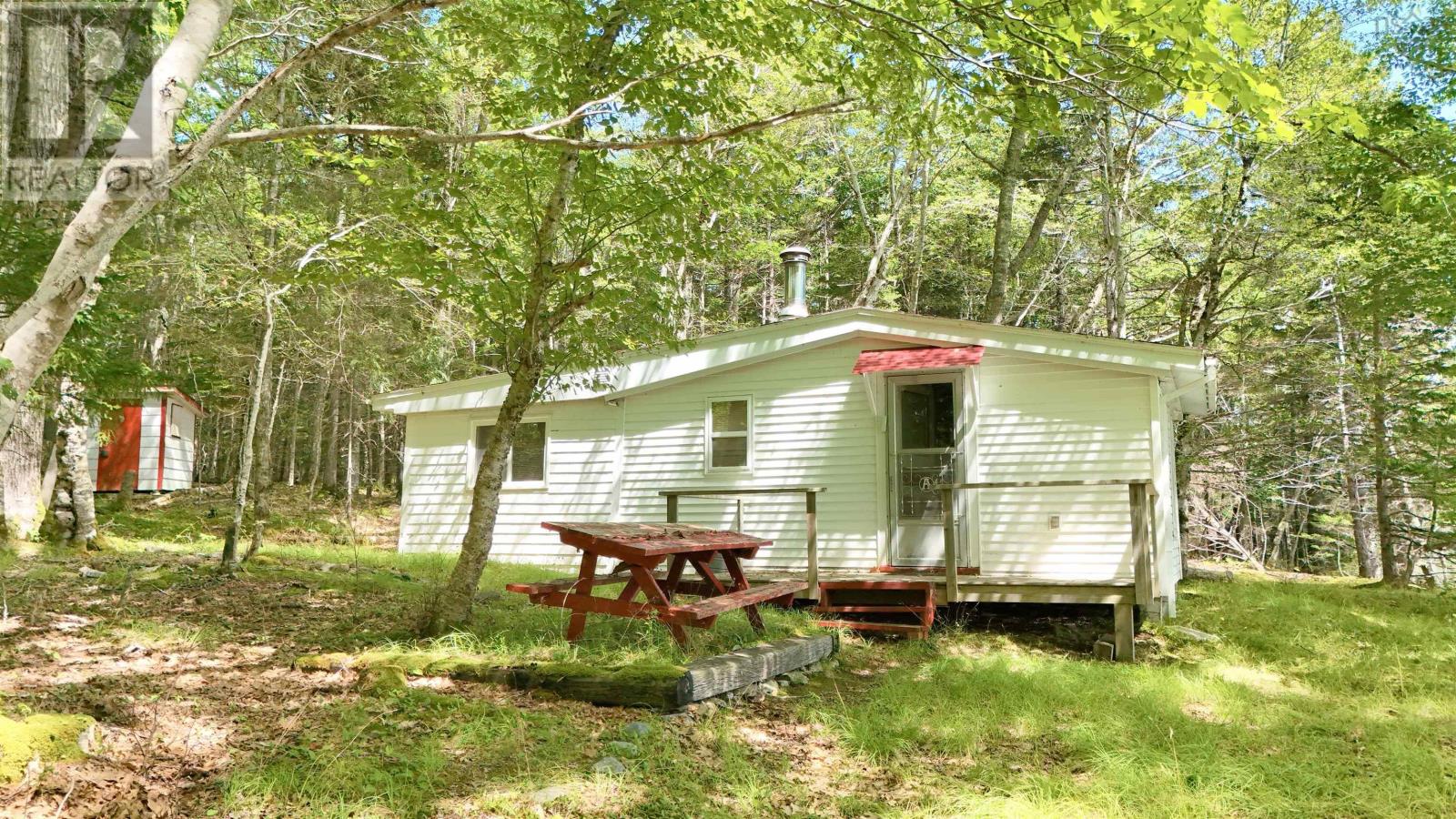 4364 Highway 340 Property Photo 11
