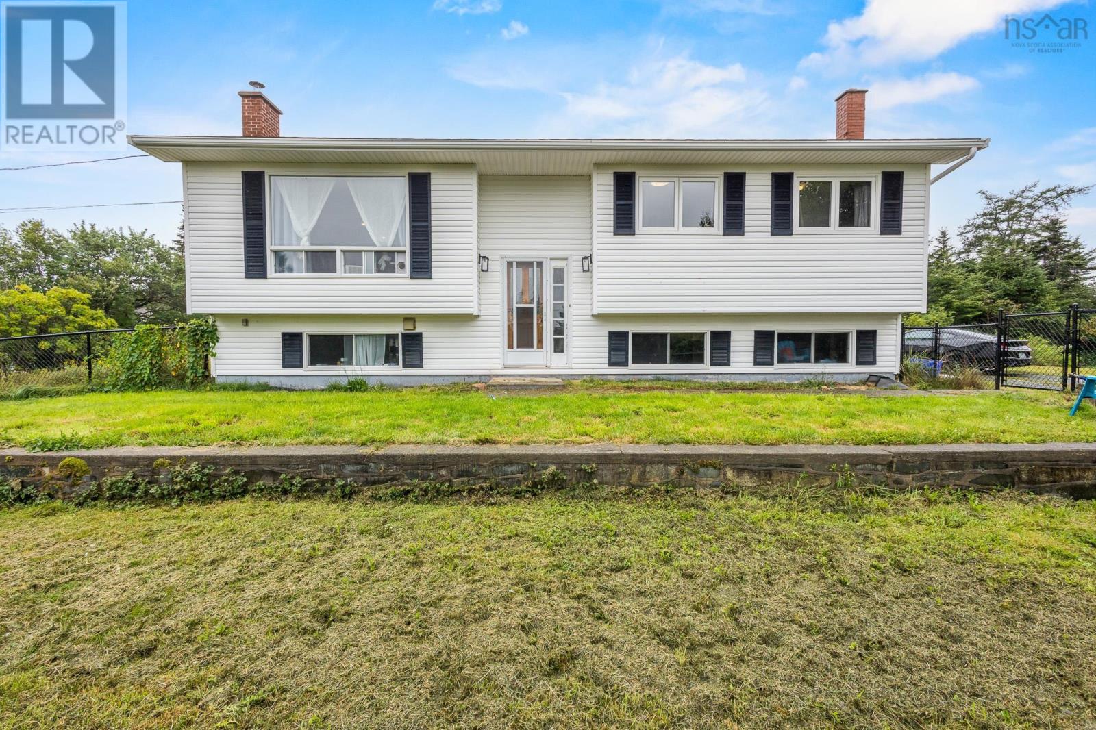 20 Causeway Road Property Photo 1