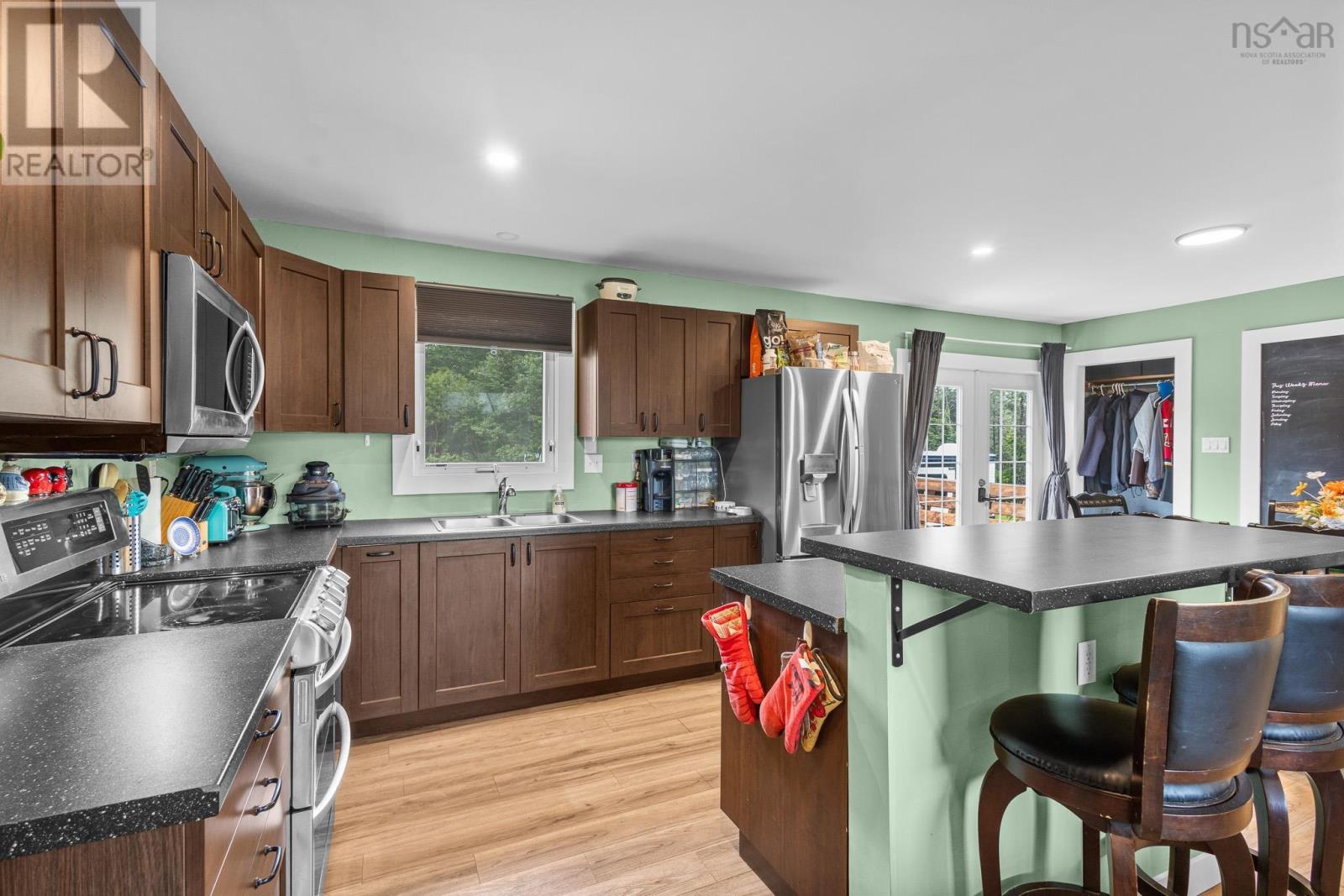 20 Causeway Road Property Photo 10