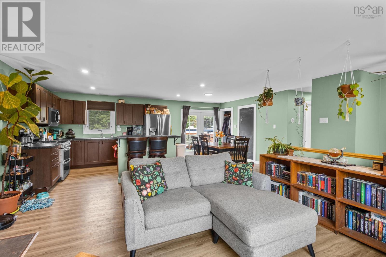 20 Causeway Road Property Photo 17