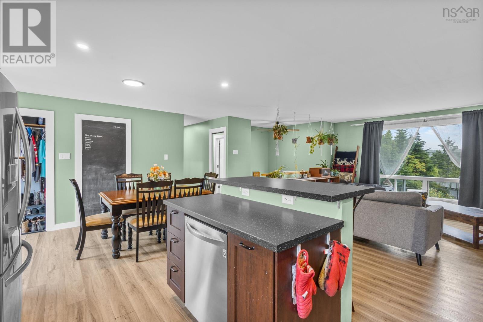 20 Causeway Road Property Photo 21