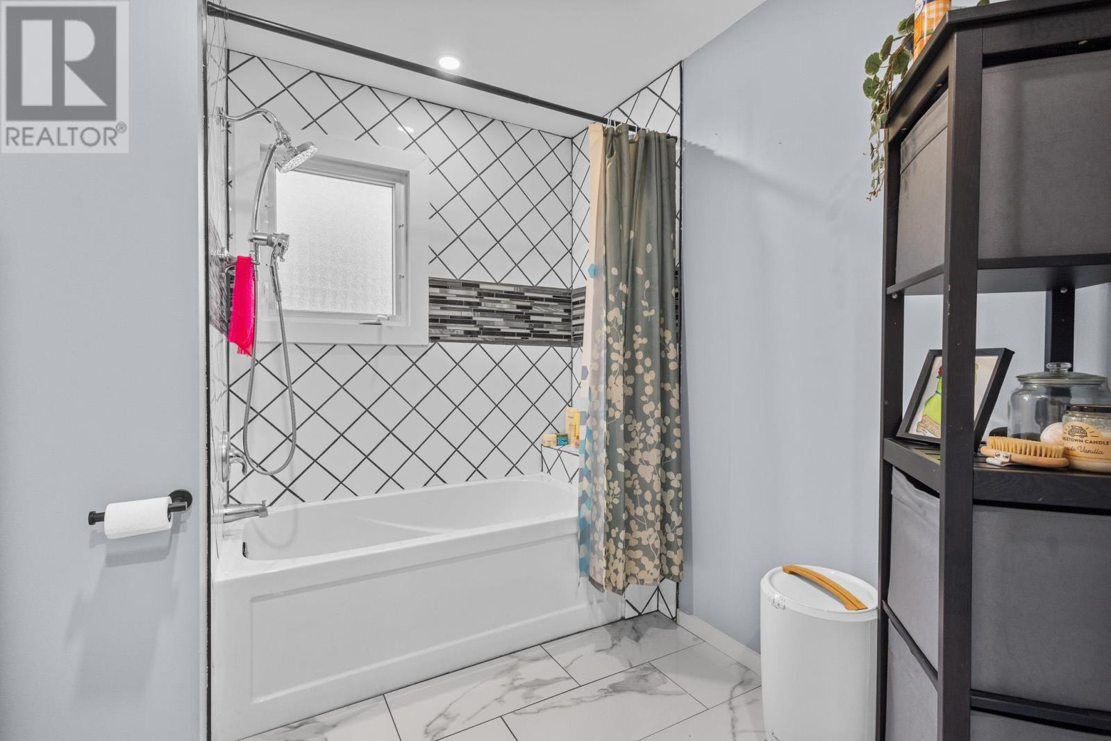 20 Causeway Road Property Photo 28