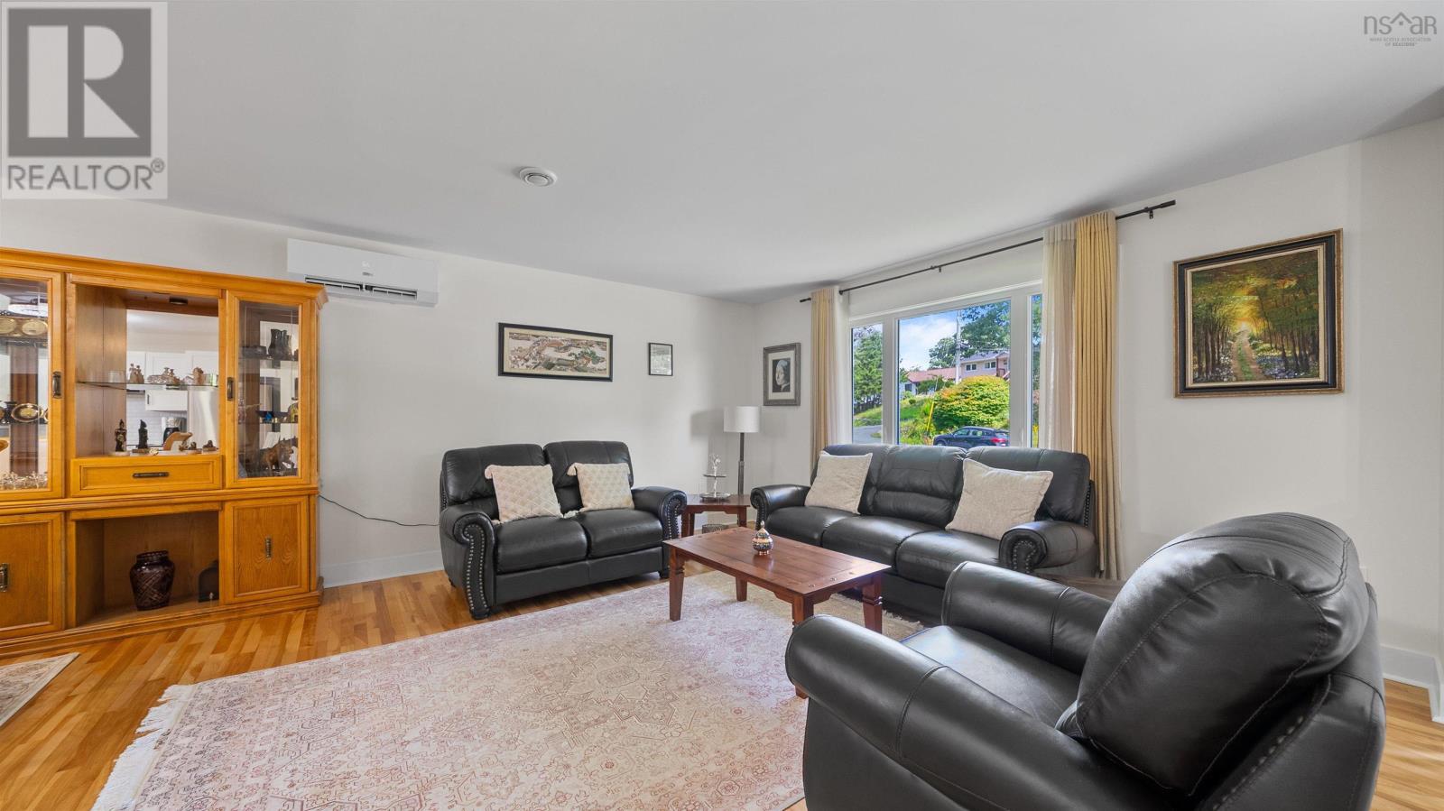 26 Bridge Street Property Photo 4