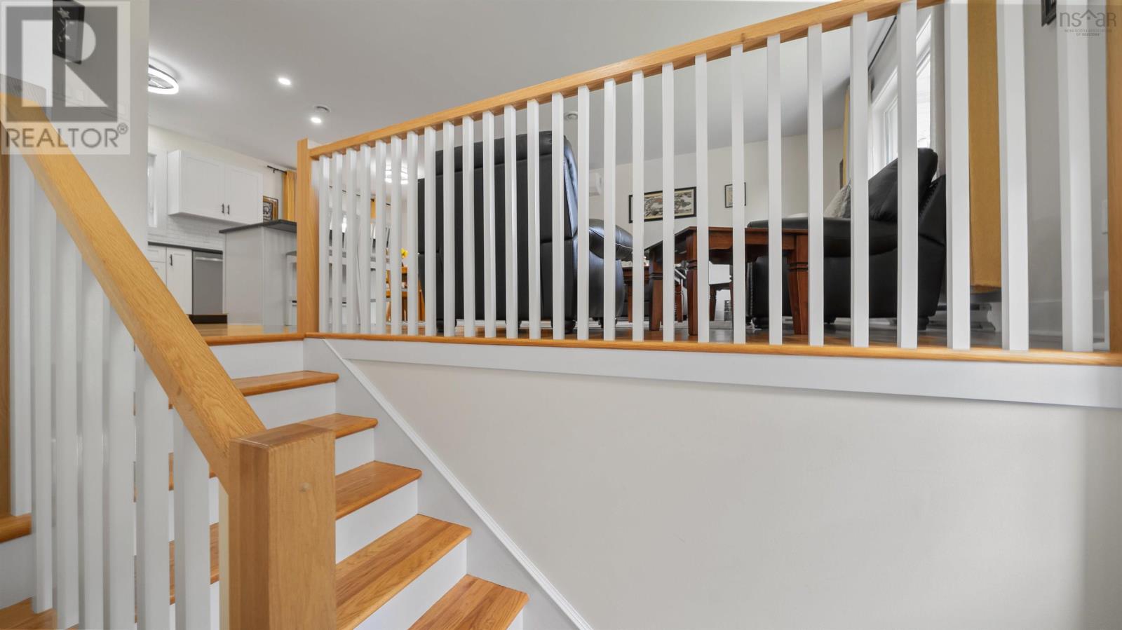 26 Bridge Street Property Photo 15