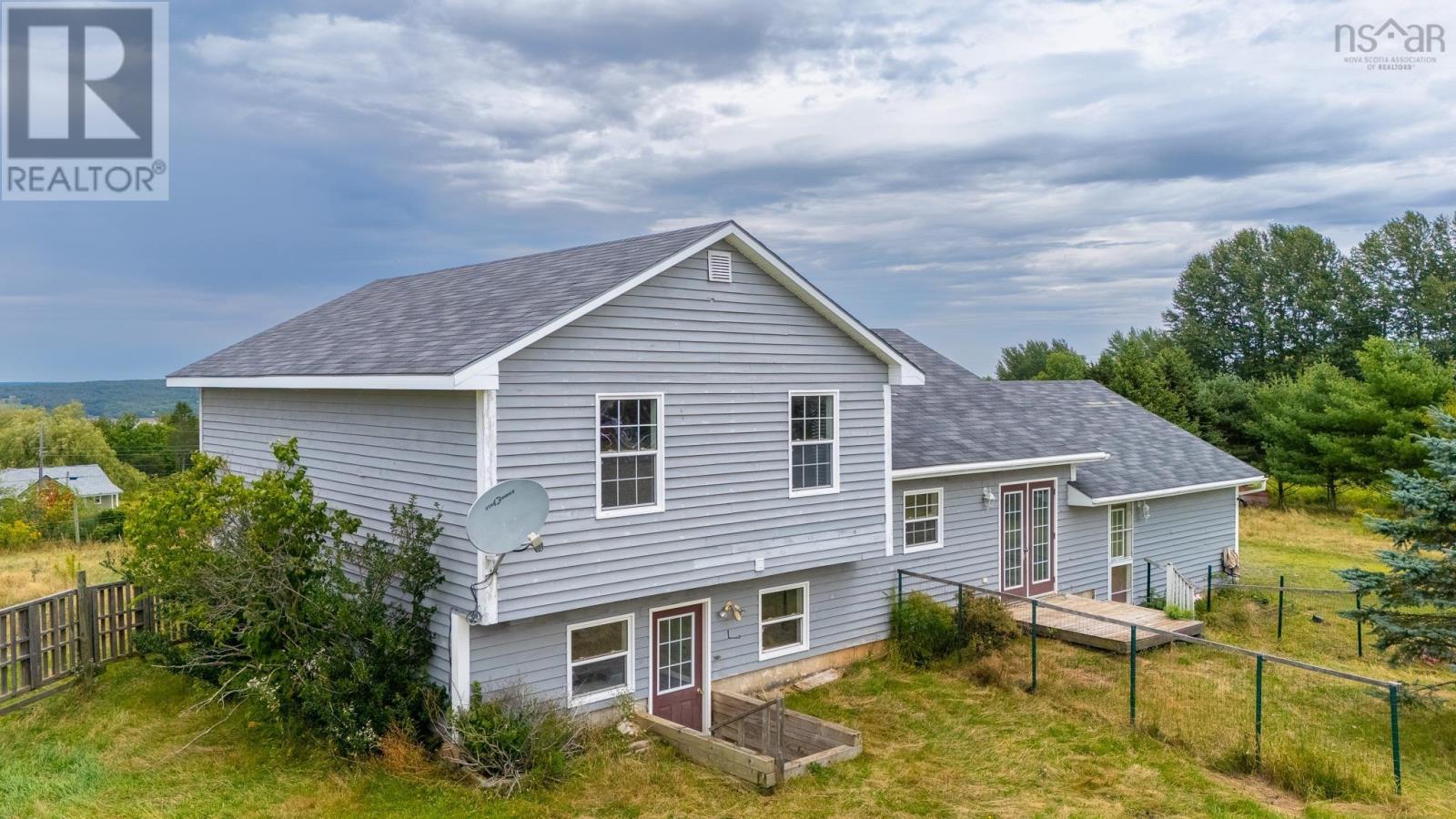 89 Basinview Road Property Photo 4