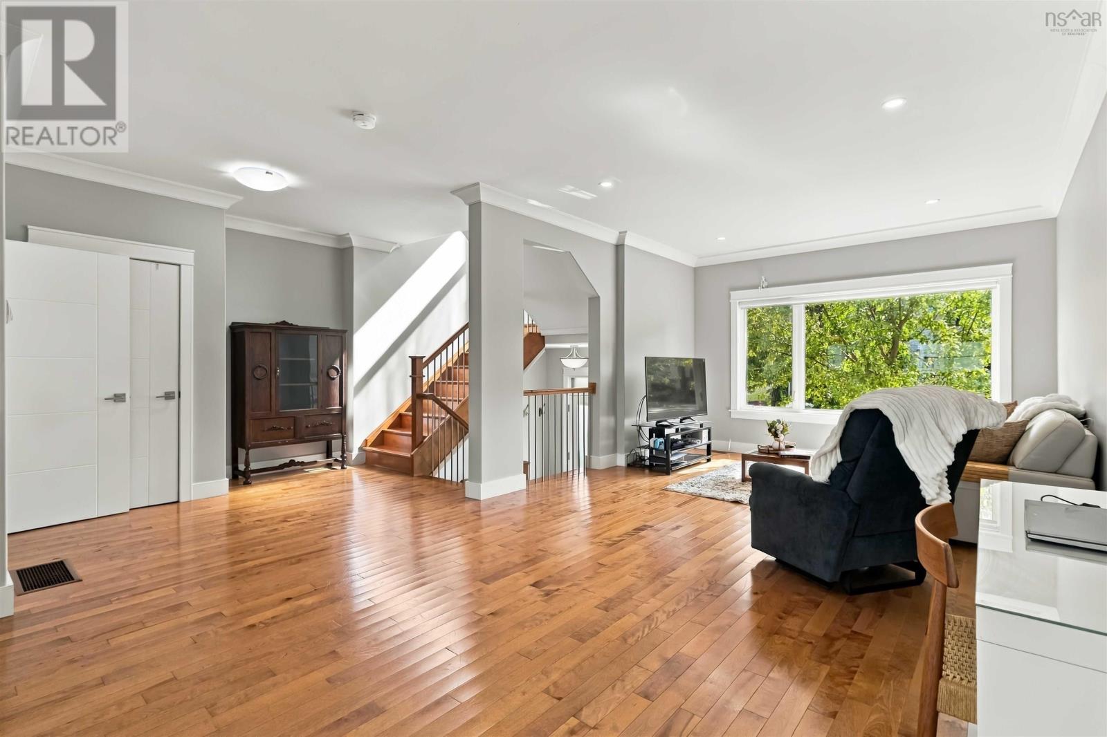52 Eliza Ritchie Crescent Property Photo 16
