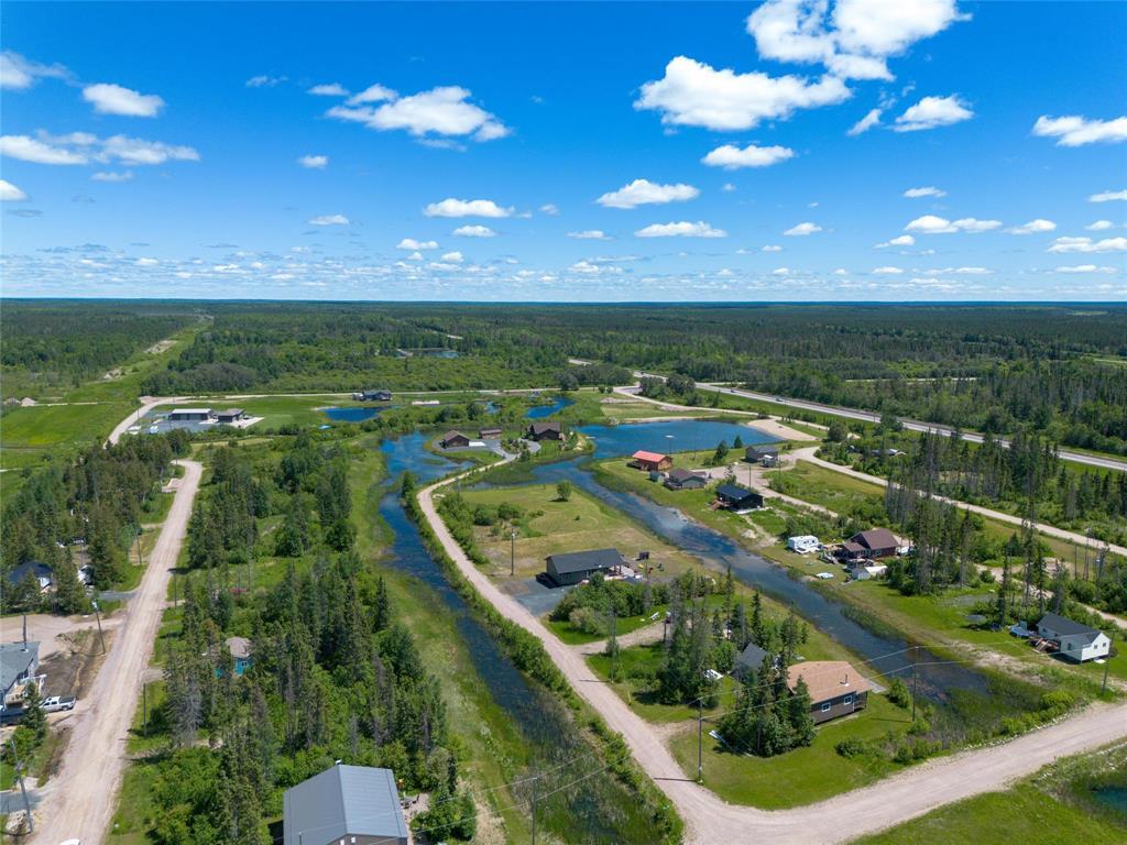 18 Jesses Trail Property Photo 1