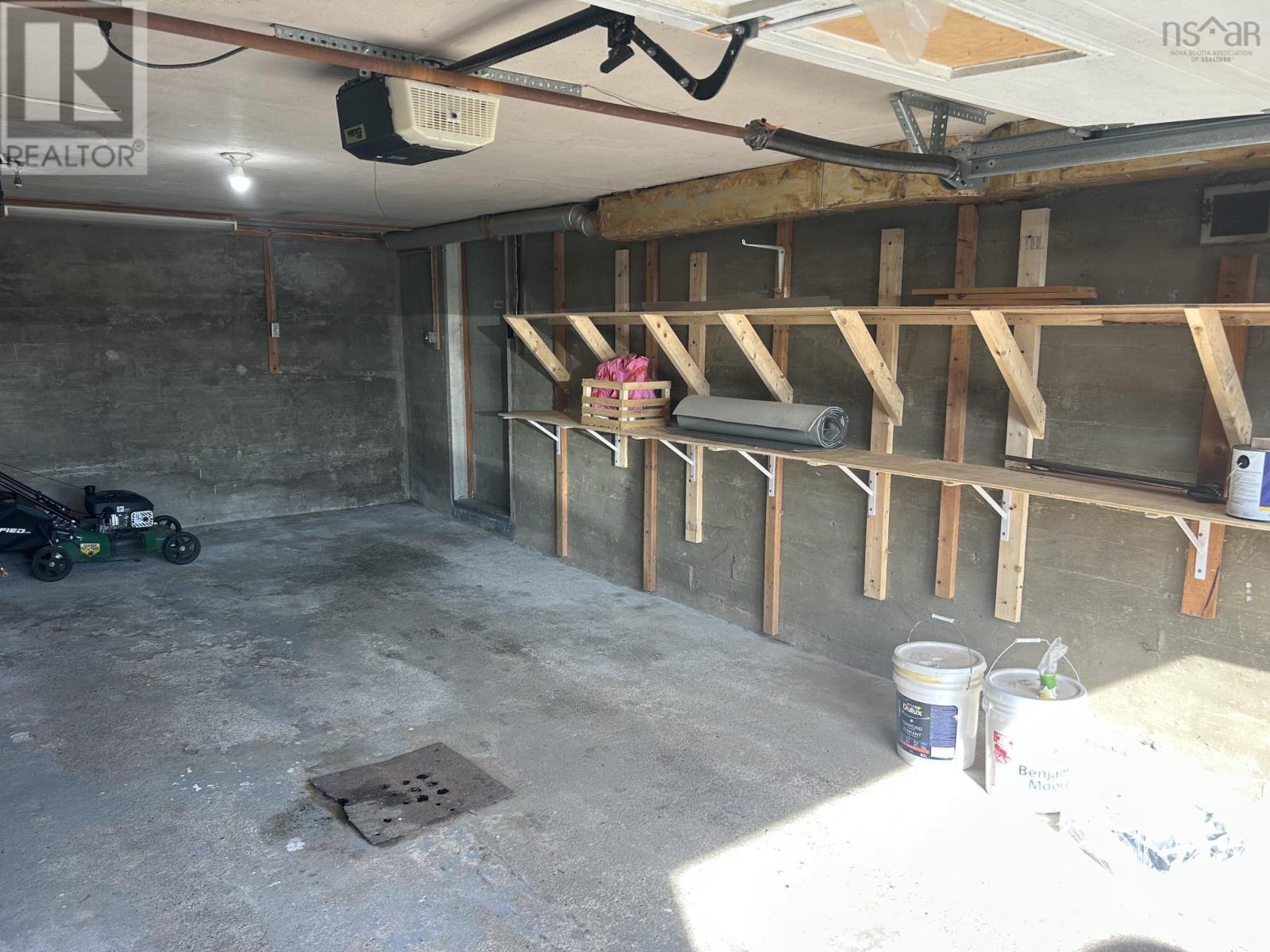 176 Green Street Property Photo 35