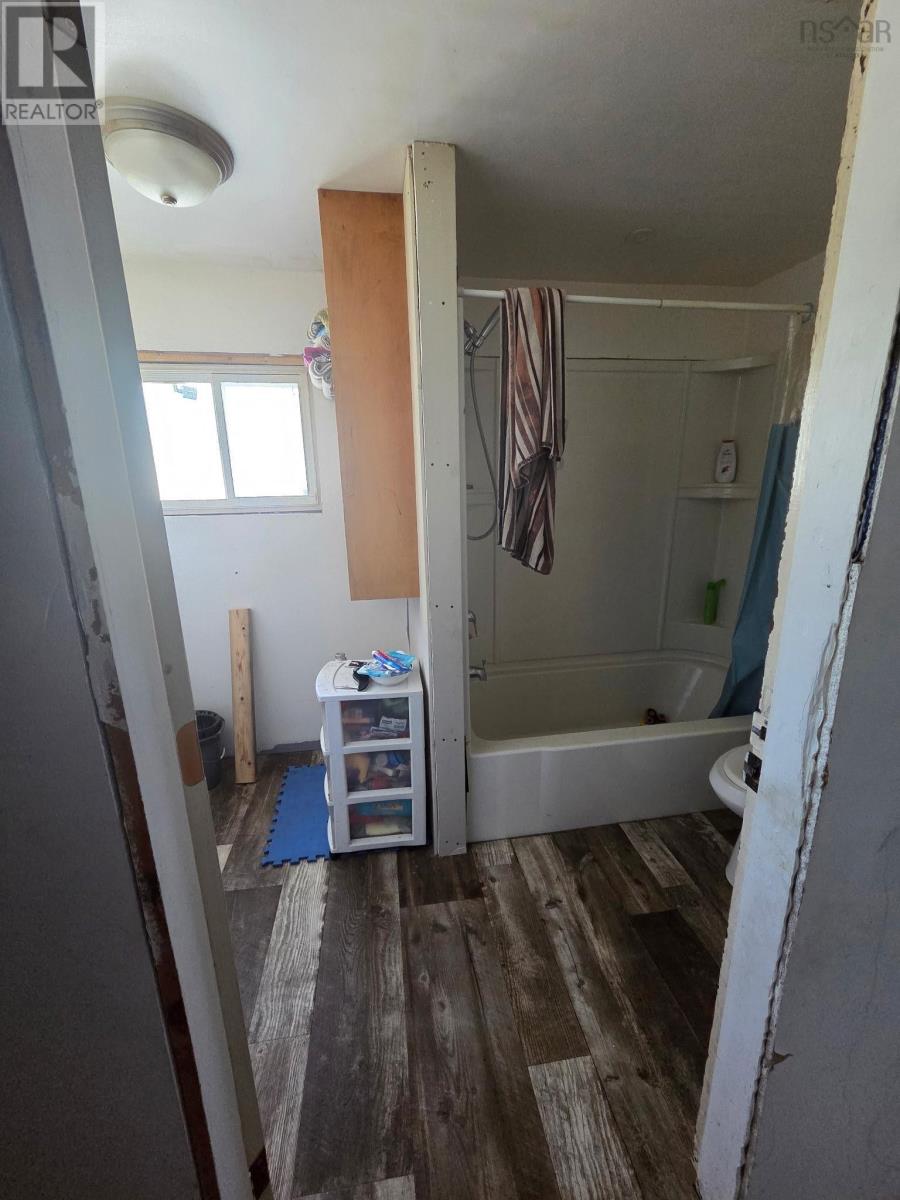 163 Lemmon Hill Road Property Photo 9