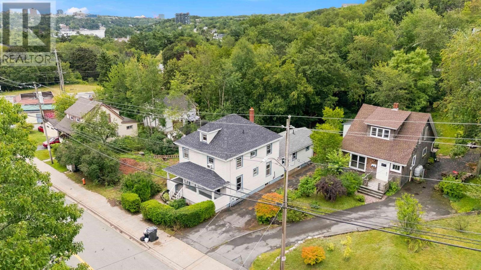 80 Osborne Street Property Photo 48