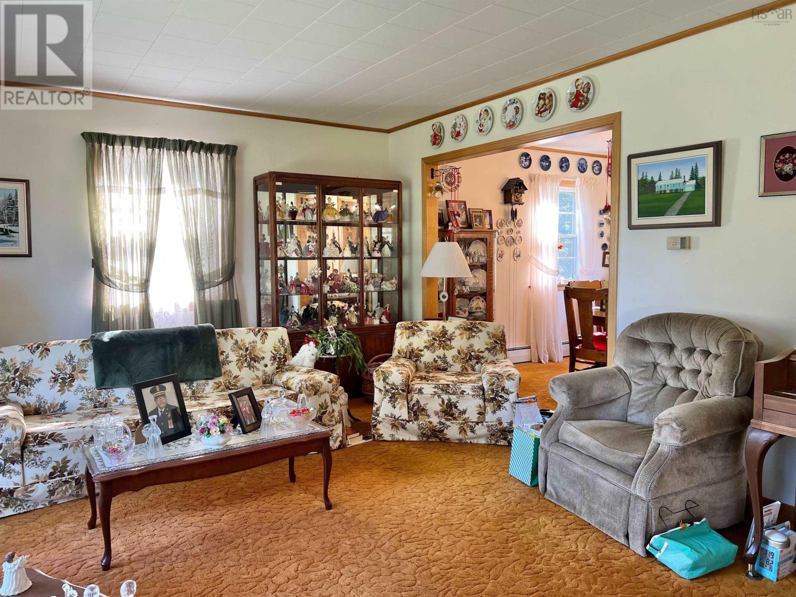9128 Highway 3 Property Photo 5