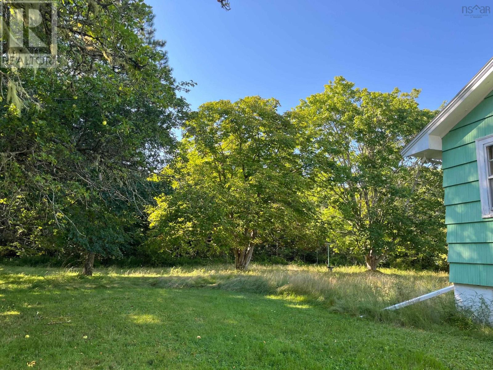 9128 Highway 3 Property Photo 38