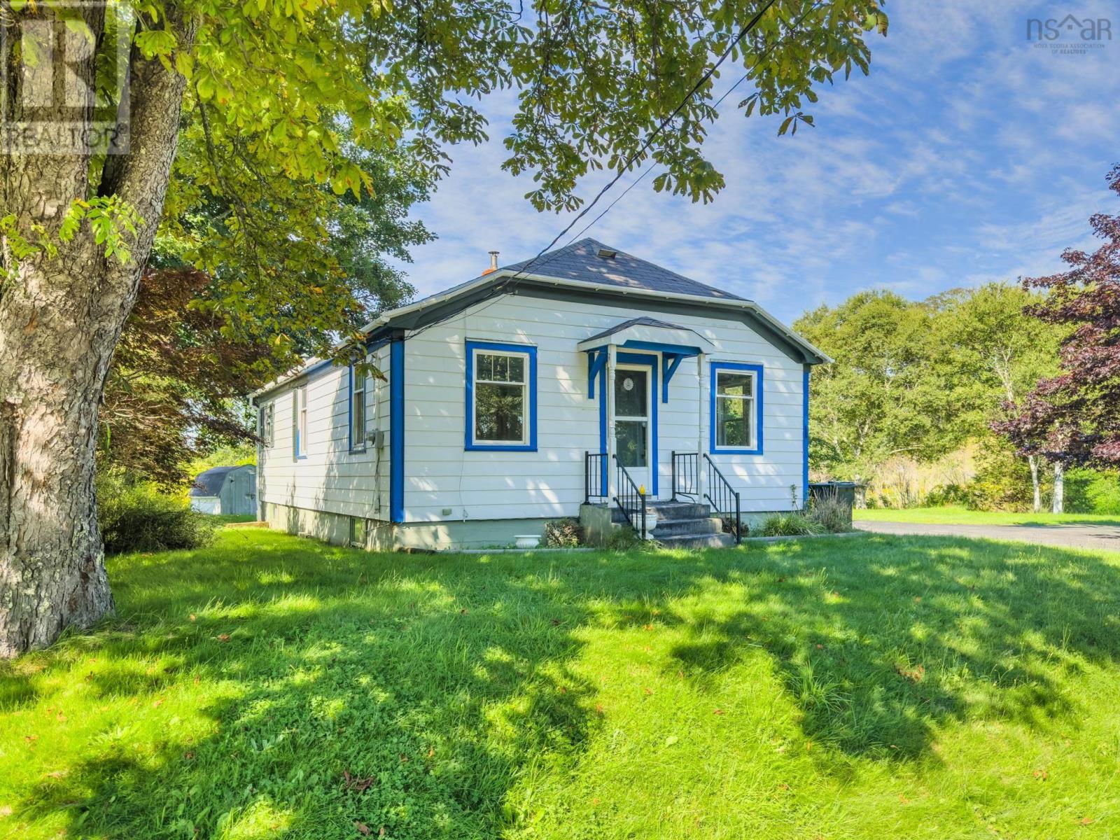 102 Parade Street