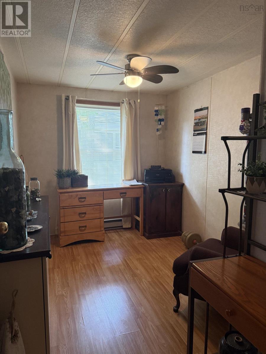 10 Fall Street Property Photo 15