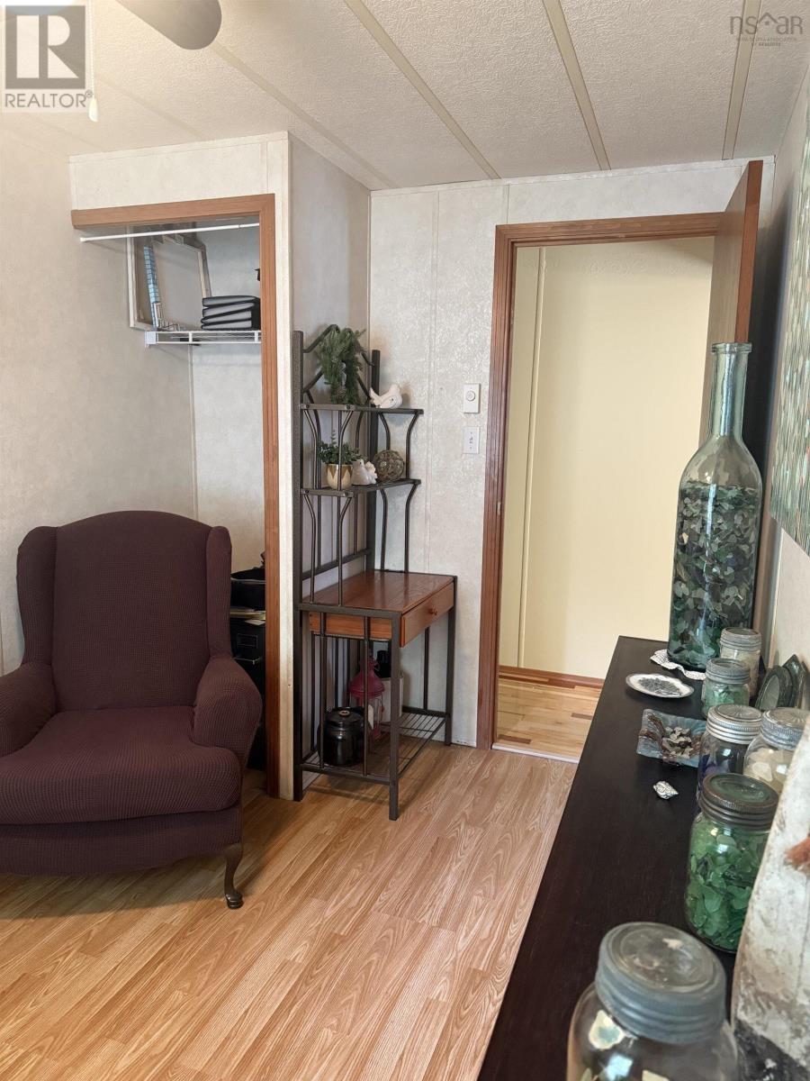 10 Fall Street Property Photo 19
