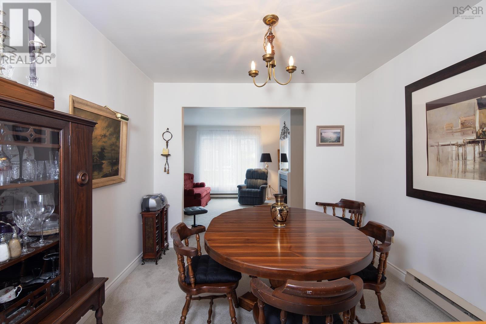 40 Attenborough Court Property Photo 8