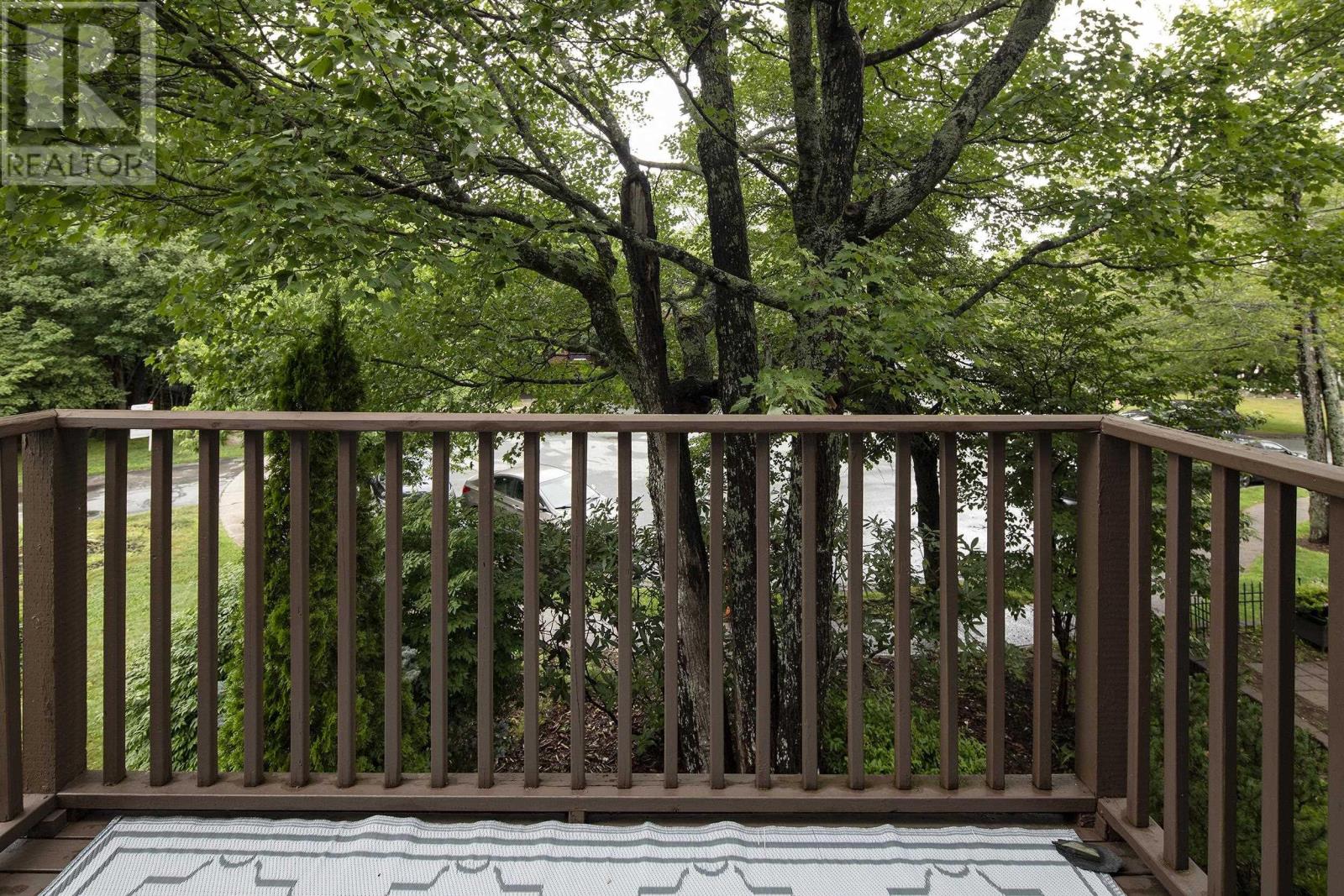 40 Attenborough Court Property Photo 10