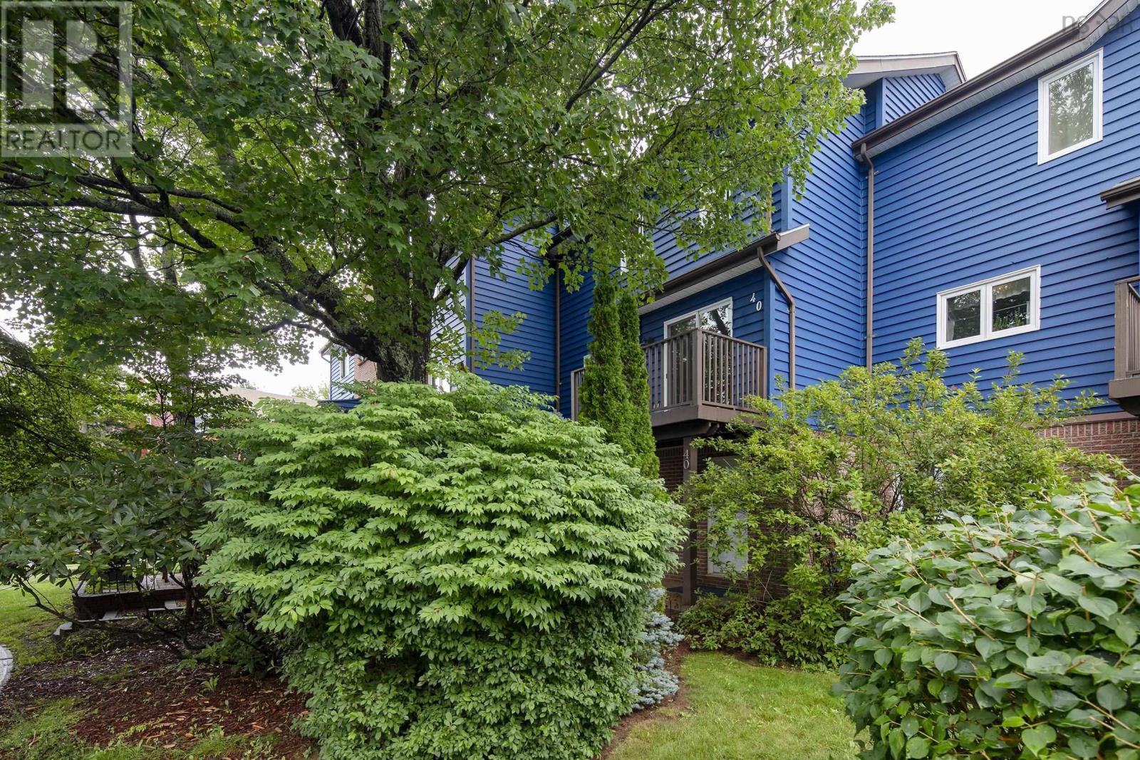 40 Attenborough Court Property Photo 13