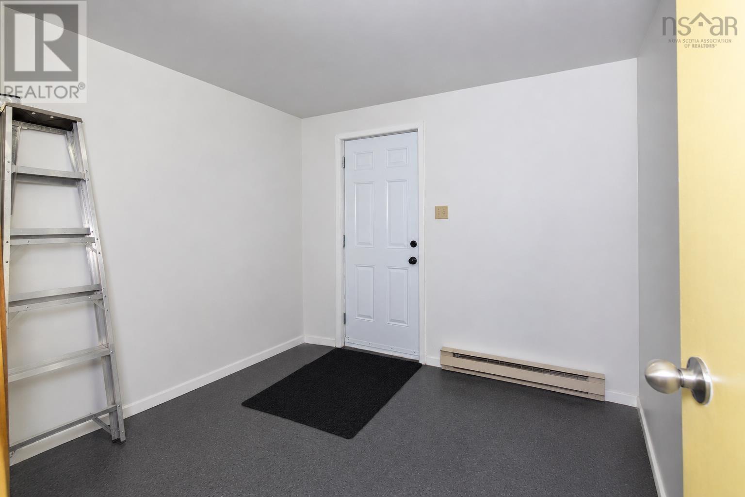 40 Attenborough Court Property Photo 36