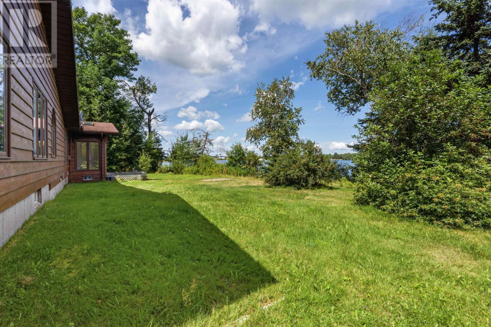 9277 Highway 321 Property Photo 6