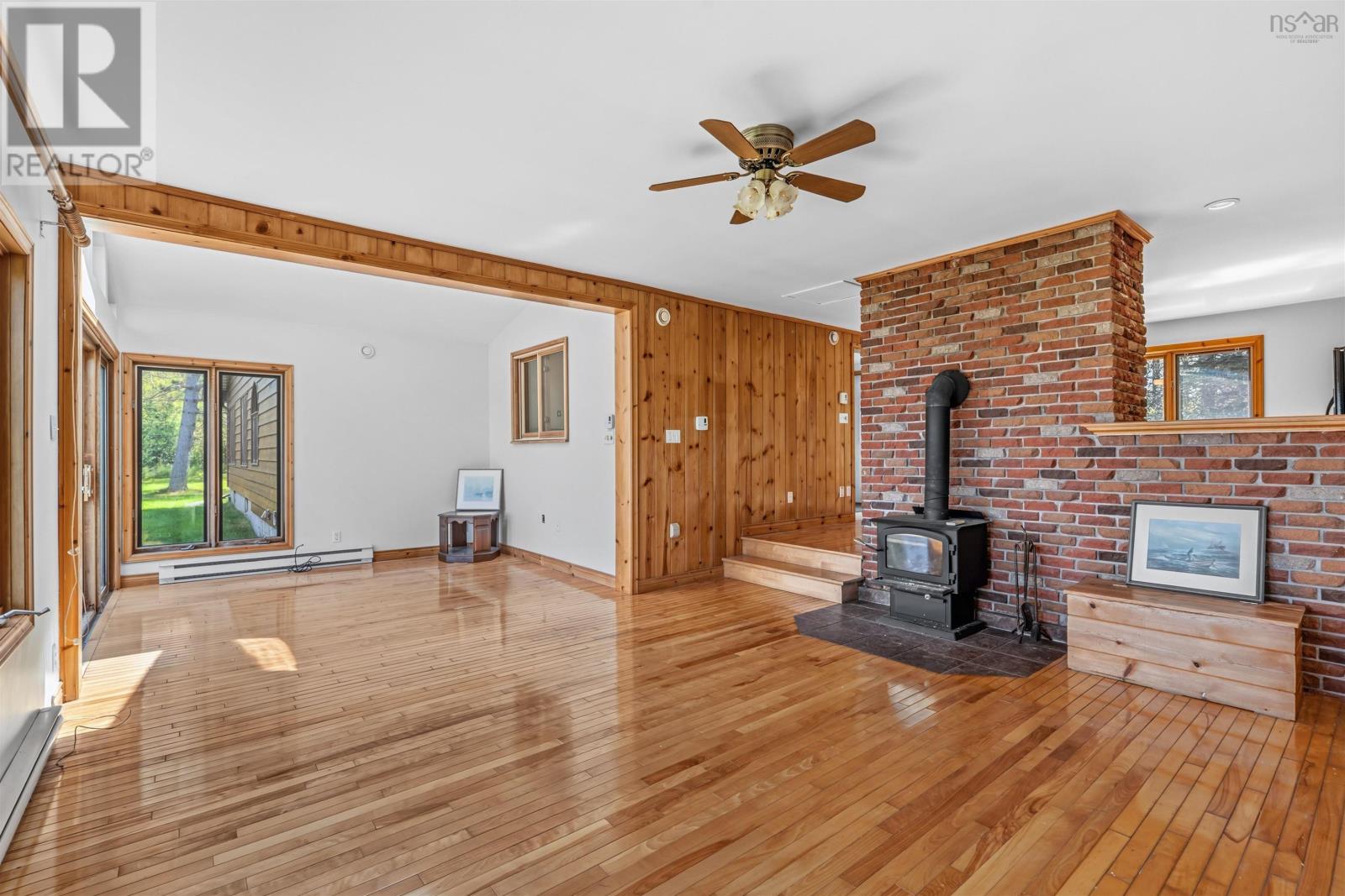 9277 Highway 321 Property Photo 17