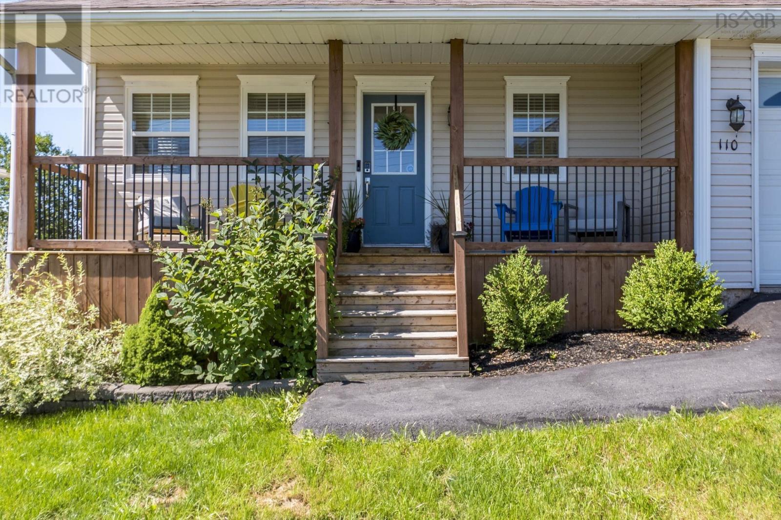 110 Sawmill Crescent Property Photo 2