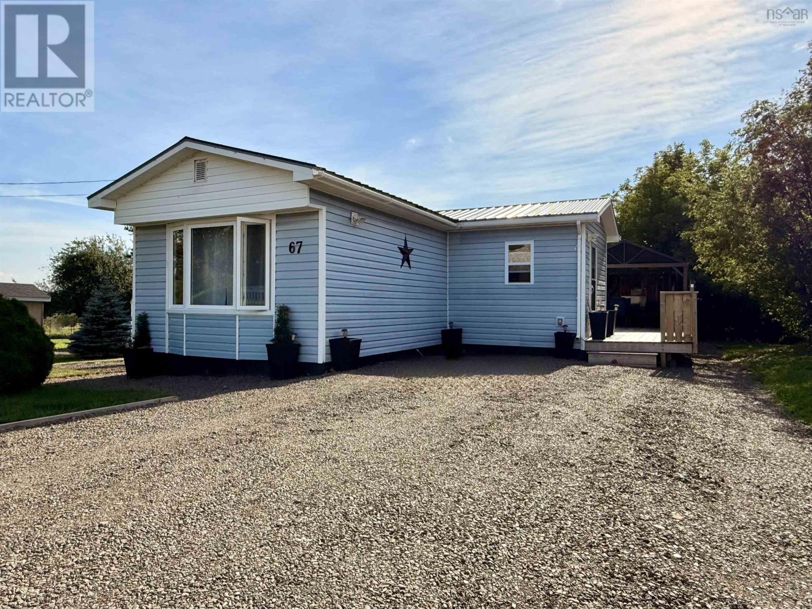 67 Pleasant Street Property Photo 1