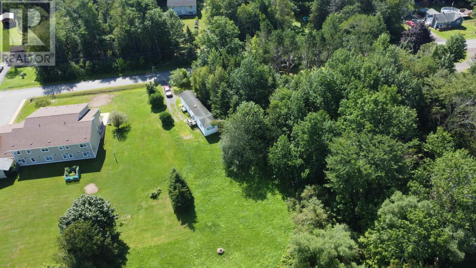 805 Marshdale Road Property Photo 3
