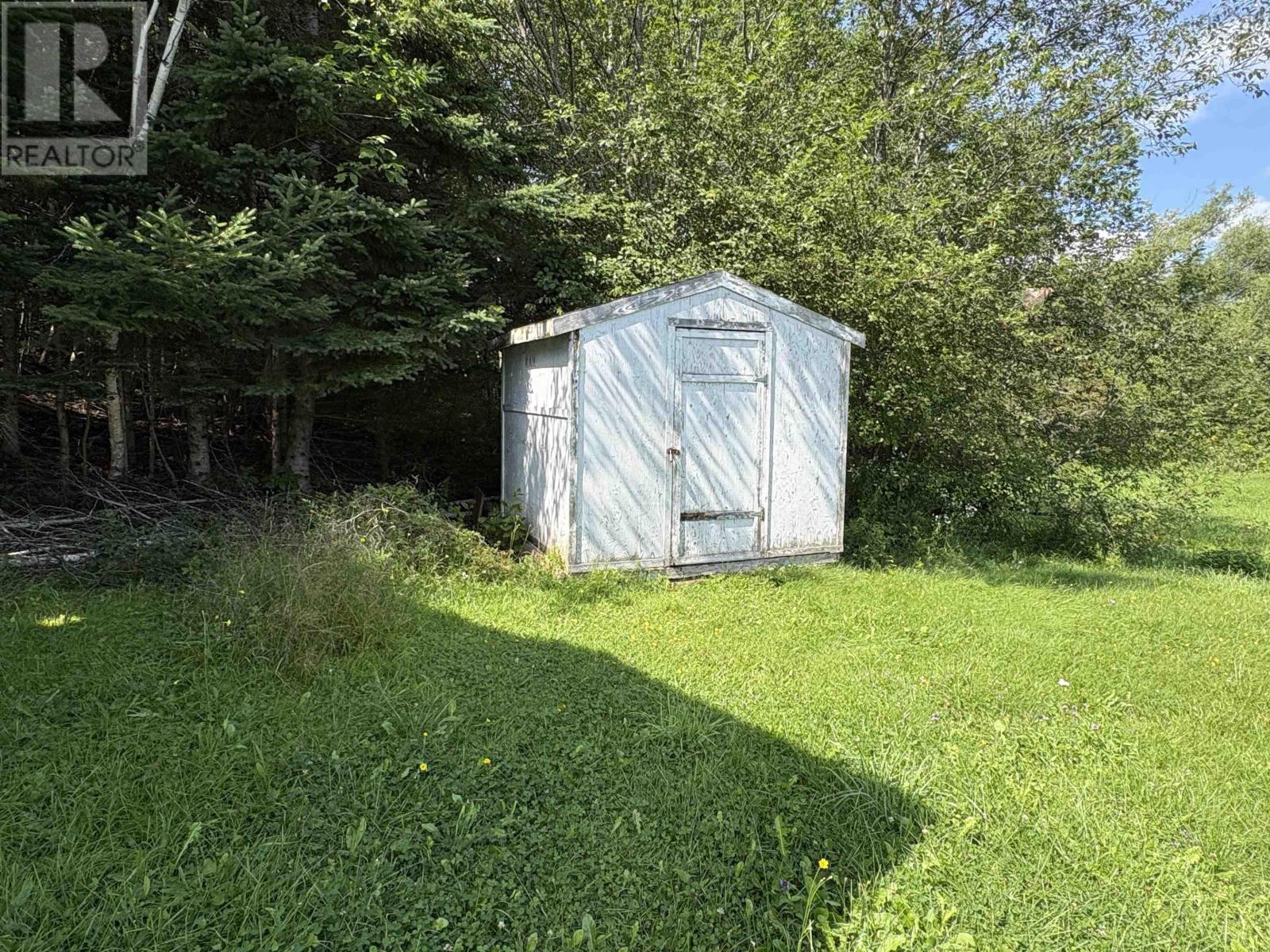 805 Marshdale Road Property Photo 8
