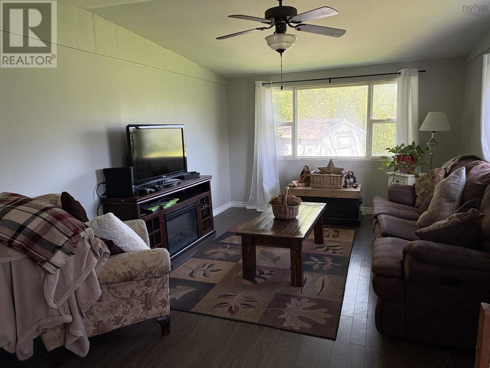 805 Marshdale Road Property Photo 12