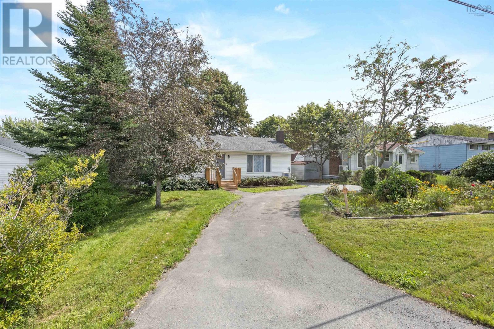 37 Beaver Bank Road Property Photo 4