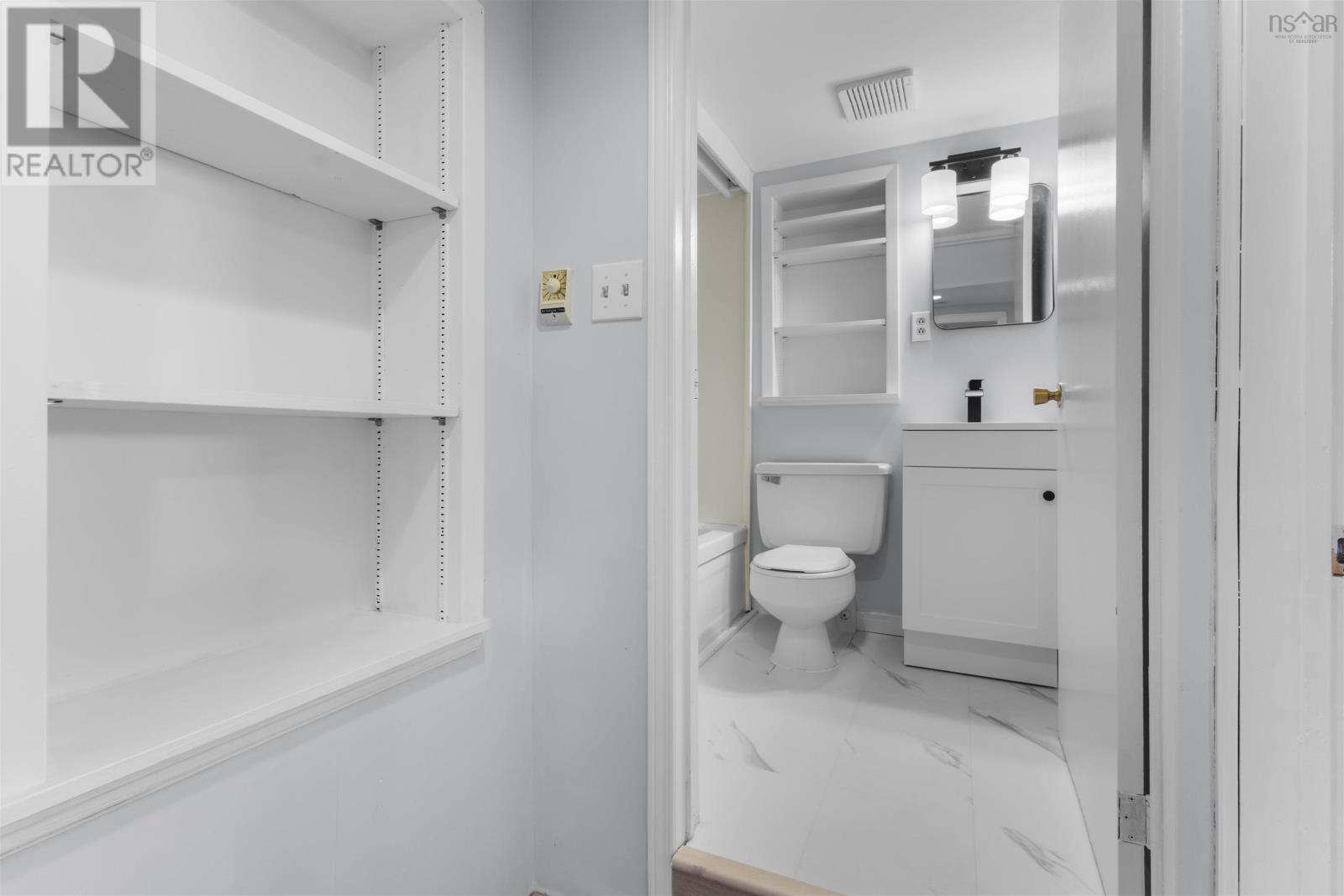 37 Beaver Bank Road Property Photo 15