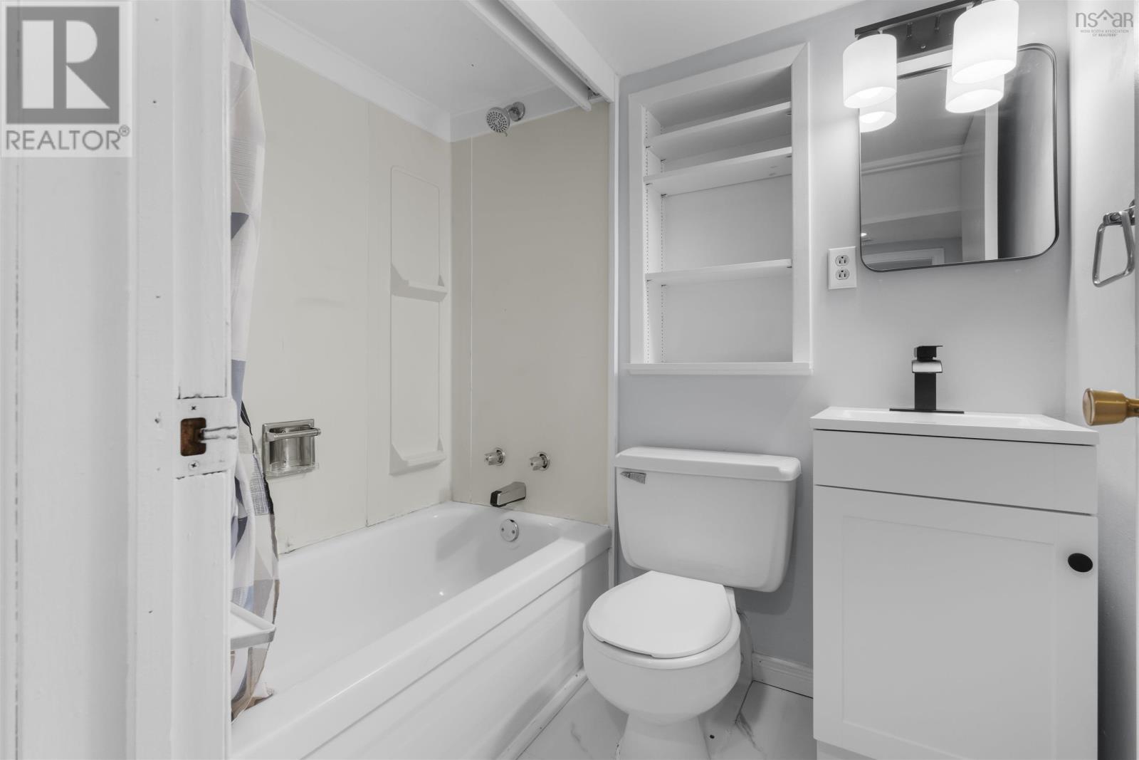 37 Beaver Bank Road Property Photo 16