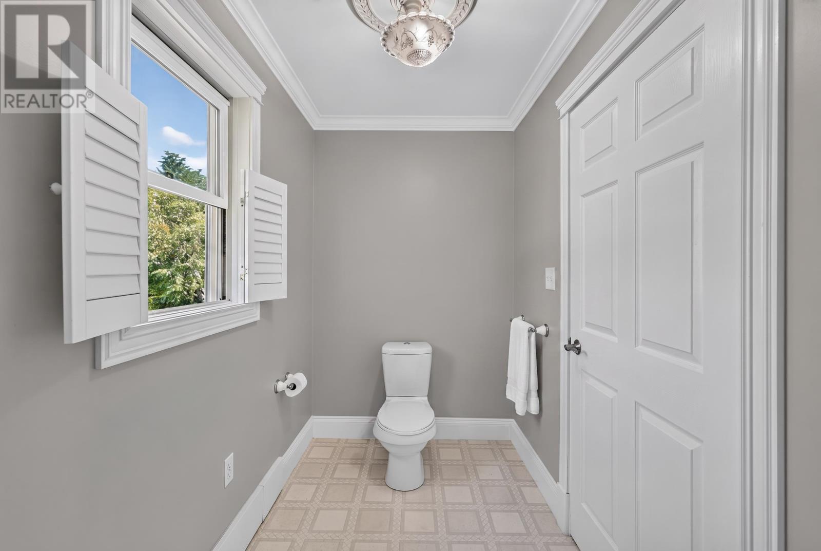 45 Brittany Drive Property Photo 33