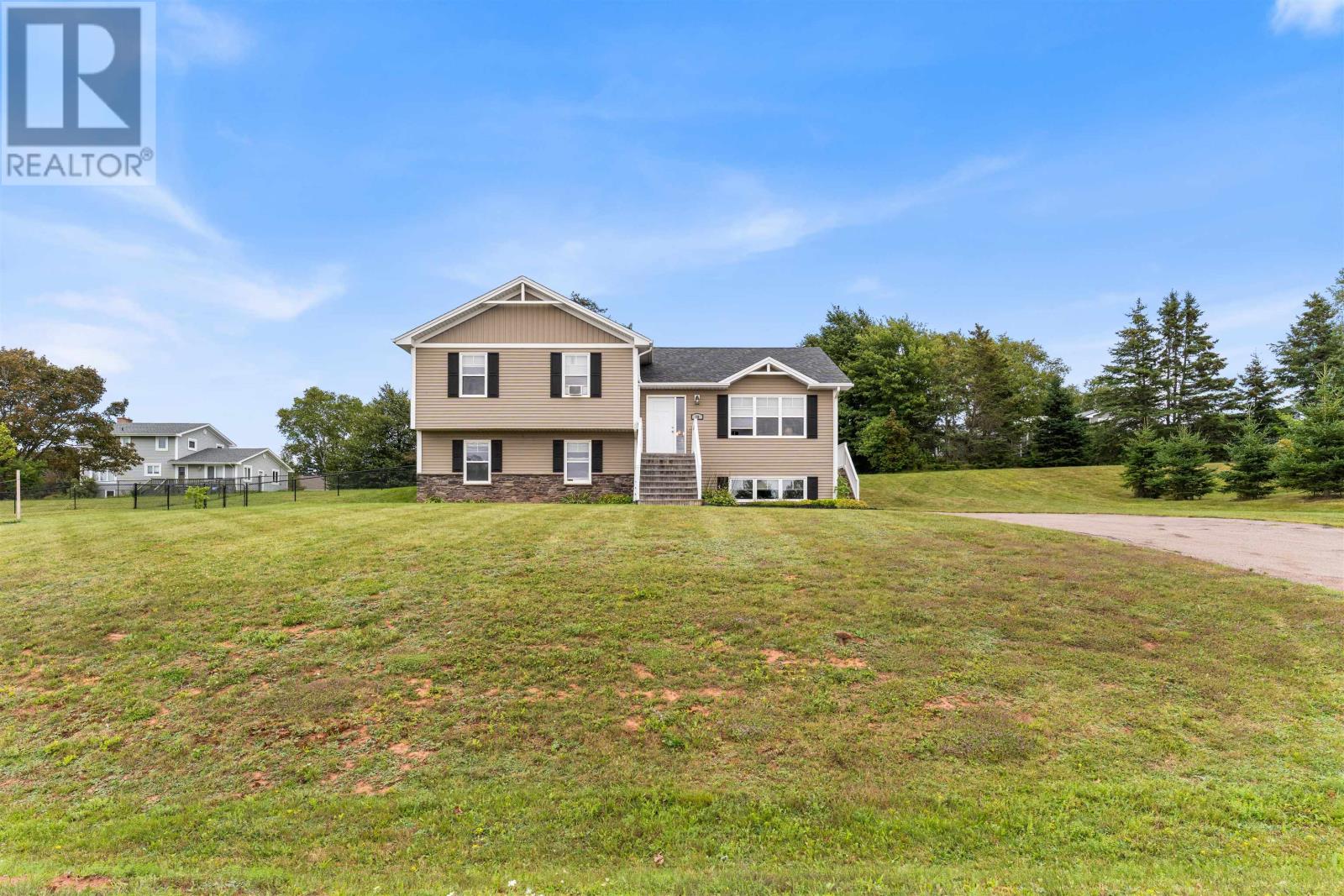 19 Brookside Drive Property Photo 1
