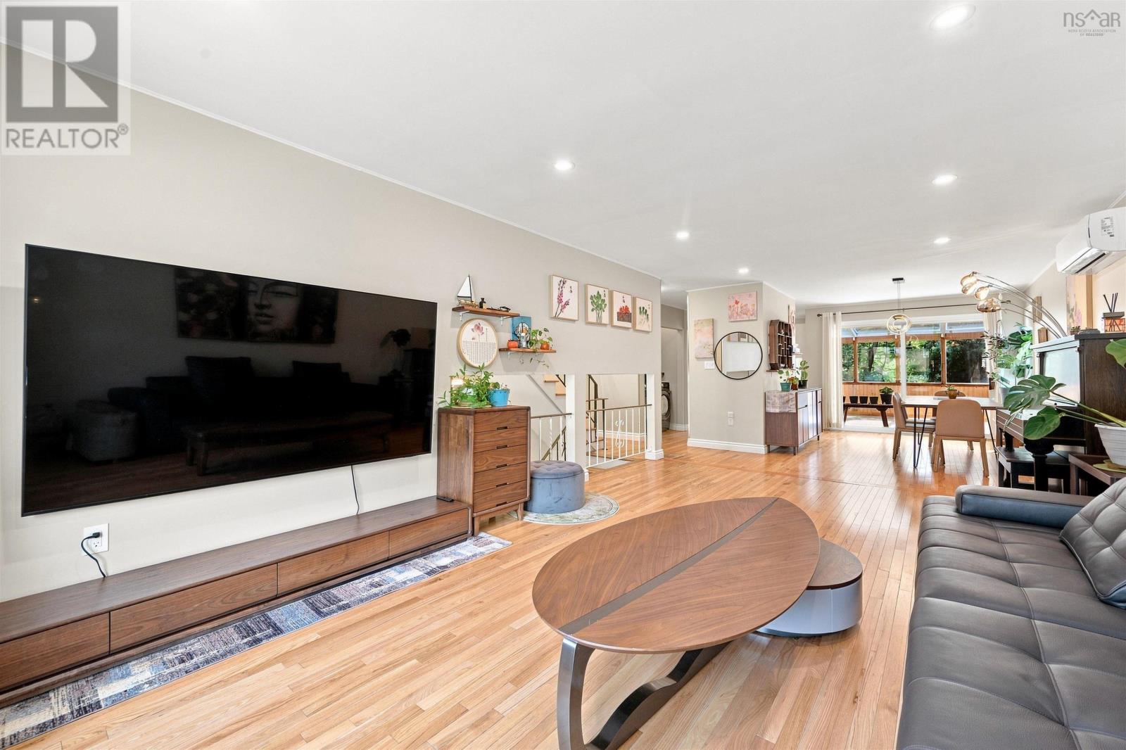 96 Bayview Road Property Photo 9