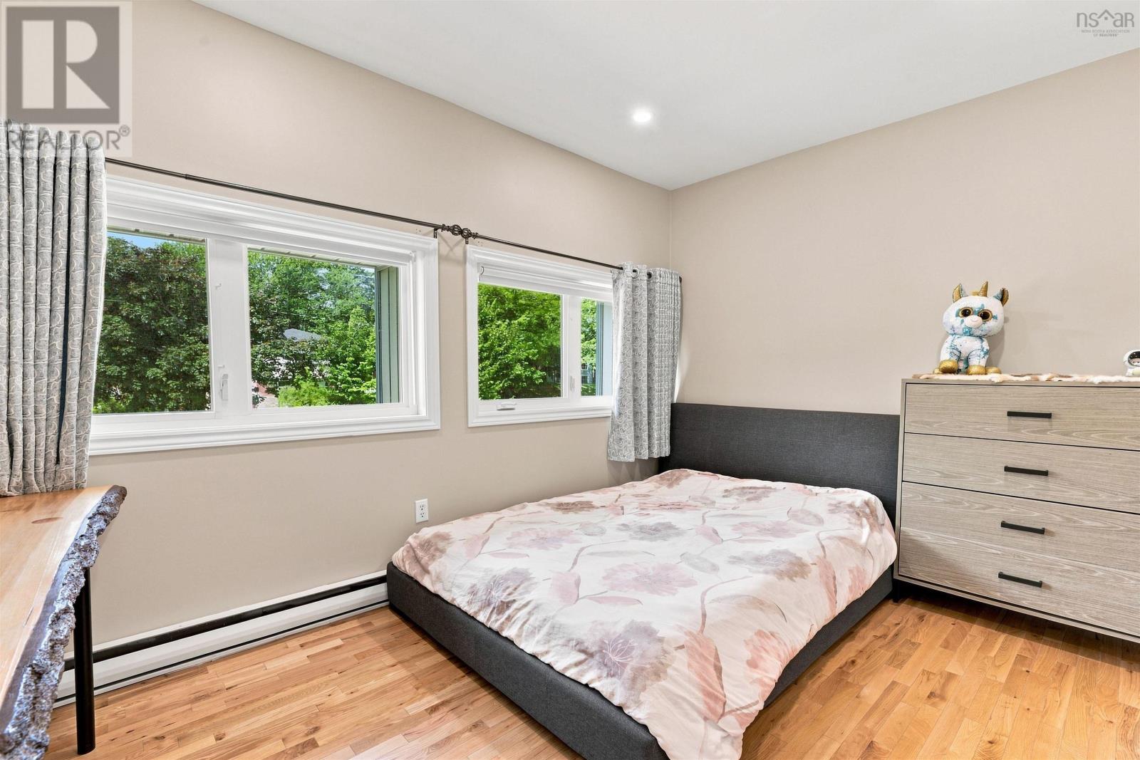 96 Bayview Road Property Photo 24