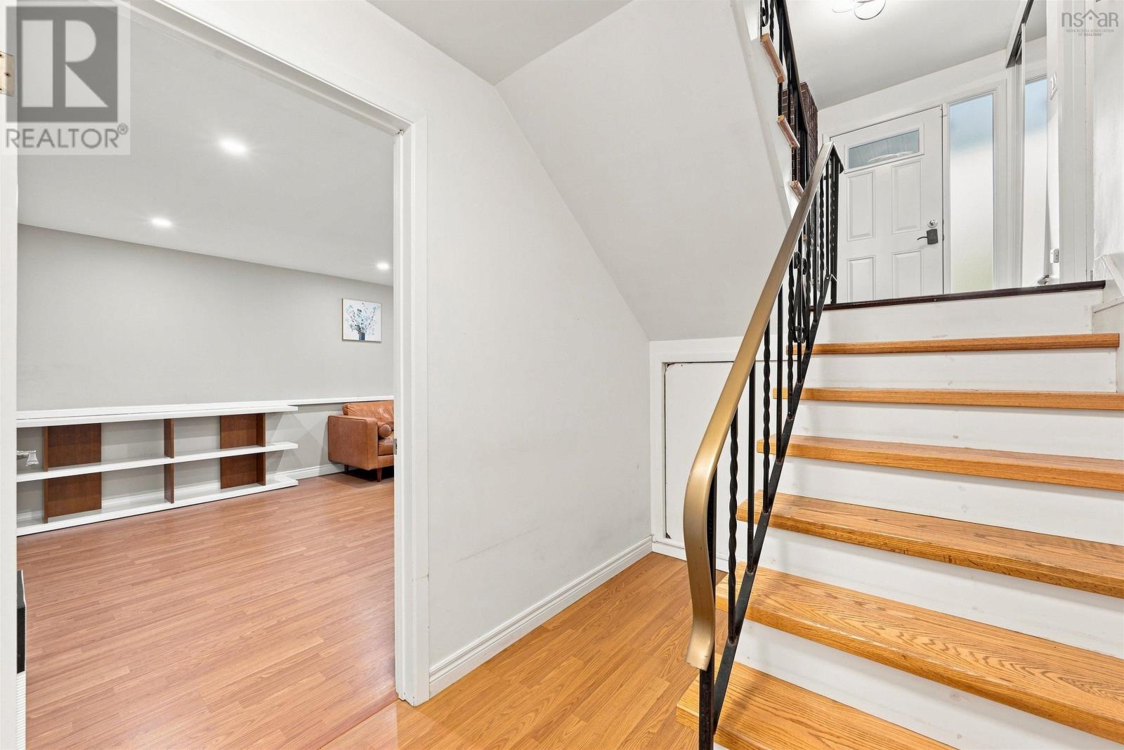 96 Bayview Road Property Photo 30