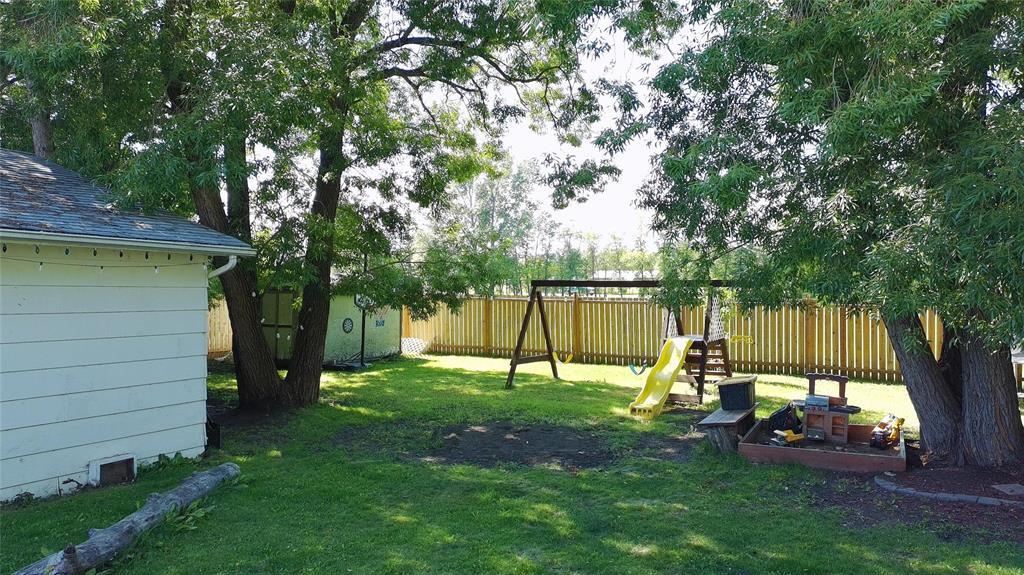 1025 Burrows Road N Property Photo 31