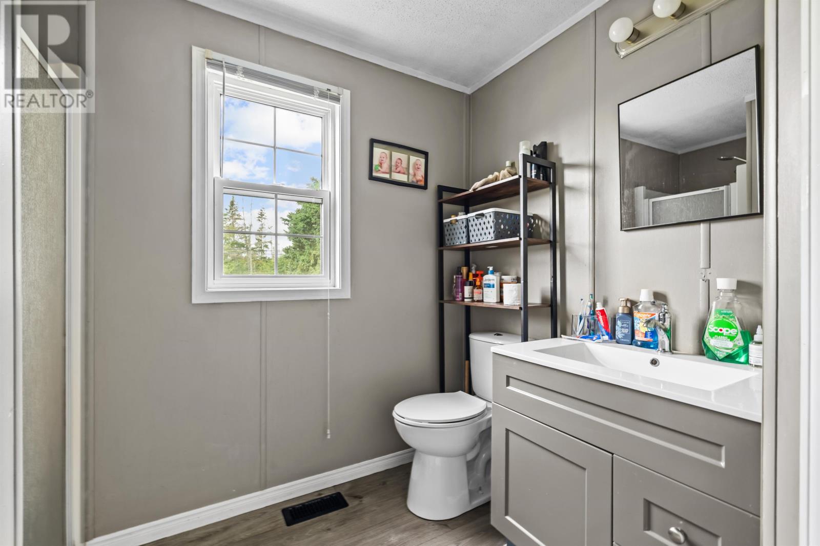 56 Buell Road Property Photo 17
