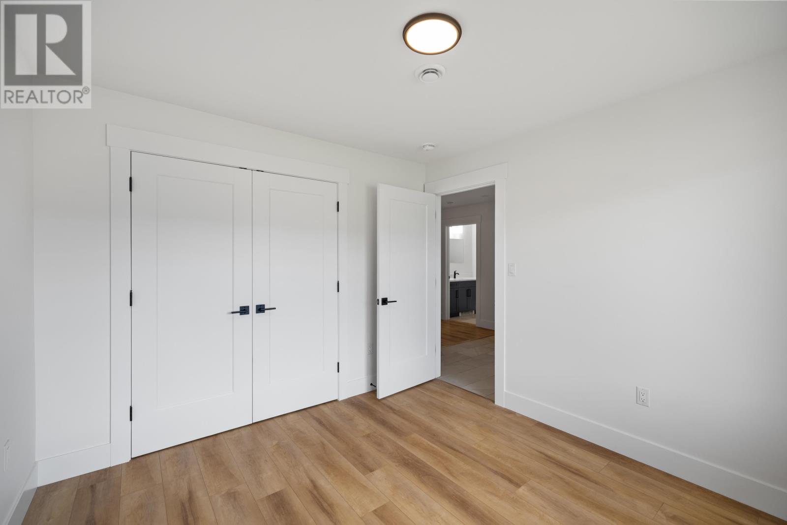 20 Beech Hill Avenue Property Photo 20
