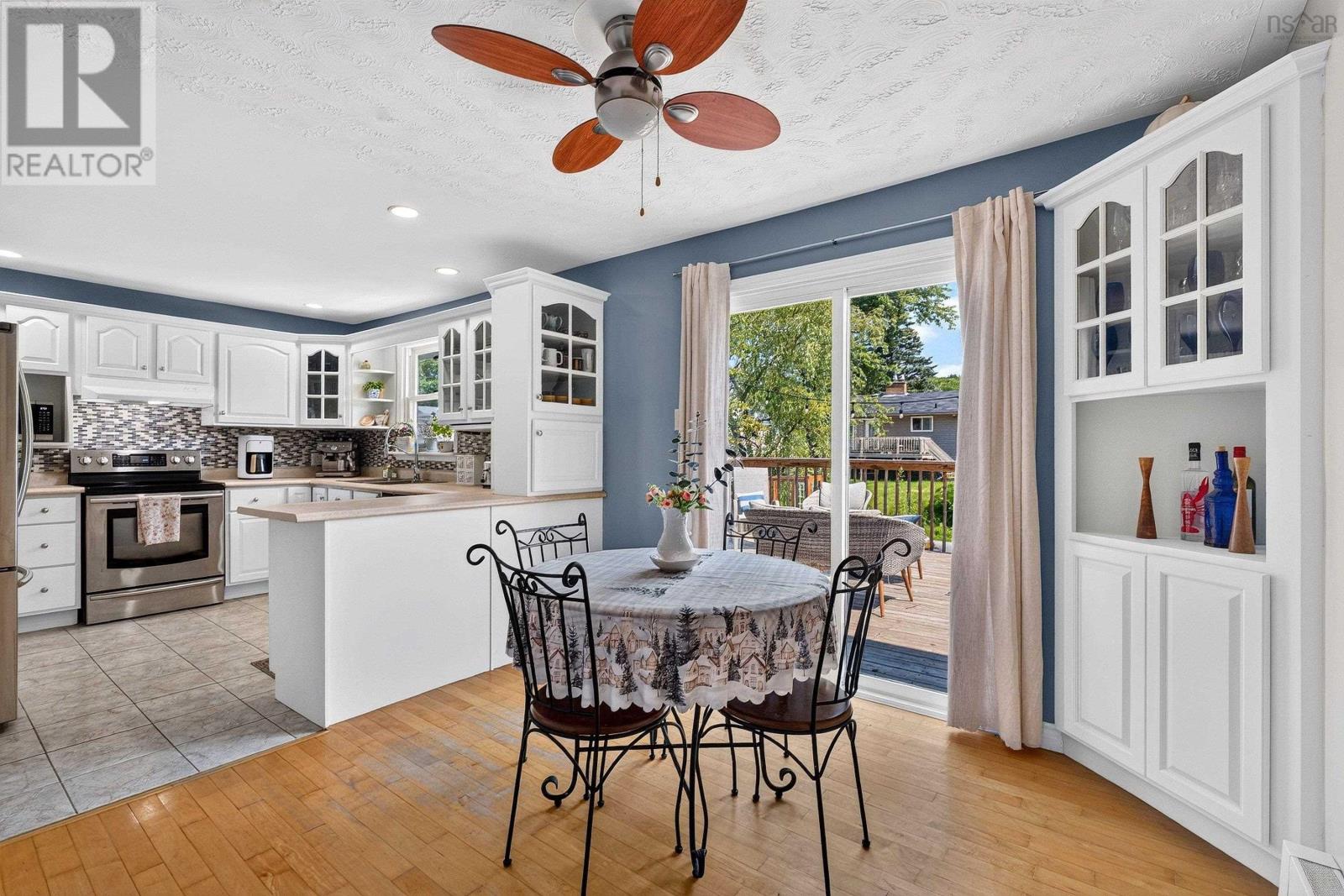 63 Oakmount Drive Property Photo 15